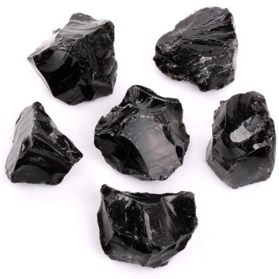 China Garden Building Crushed Black Stained Glass Chip Landscaping Rock for sale