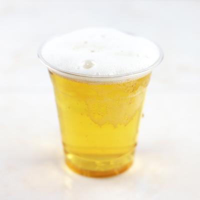 China Eco-friendly PET 10oz 89mm Drinkware Cold Disposable Beer Mugs Plastic Disposable Cup Lid for sale