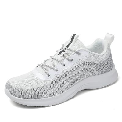 China Cushioning Sports Shoes Lightweight Fitness Sneakers Fashion Style Walking Shoes For Men for sale