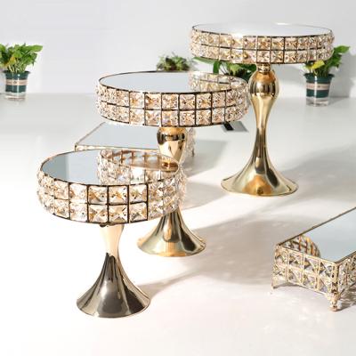 China 2021 New Year Wedding Party Sustainable Hotel Supplies Cake Accessories Metal Crystal Cake Stand For Wedding Cakes for sale