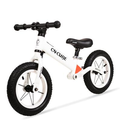 China Aluminum alloy child balance bike scooter without pedal balance bike competition kids balance bike for sale