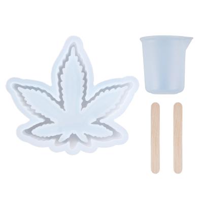 China Large Size Epoxy Mold Viable Weed Pot Leaf Pot DIY Hemp Leaf Form Ashtray Silicone Mold For Resin for sale