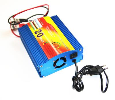 China Car / Outdoor Portable DC 12V Car Battery Charger 20A Power Bank Charger for sale