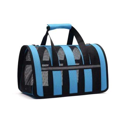 China Breathable OUTDOOR Portable Handbag Dogs Cats Shoulder Folding Breathable Pet Traveling Bag for sale