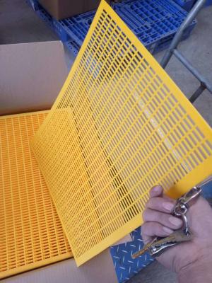 China Factory Supply Beekeeping Tools Beehive Plastic Queen Excluder For Sale for sale