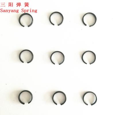 China Chinese Coil Manufacturer Circlip Stainless Steel Retaining Spring Ring Snap Clips for sale