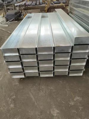 China Hochwertig galvanisierte Beton-Sleeper-Form-Biegen-Metallplatten-Rückhaltewand-System zu verkaufen