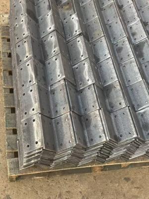 China Festes, langlebiges Bauwerk Galvanisiertes Lintel / Stahlwinkel 100*100*8 zu verkaufen