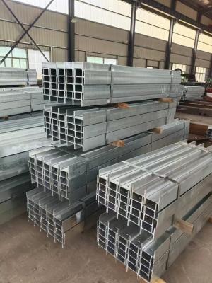 China Postes de dormentes galvanizados de aço comprimento personalizável 900 mm-12000 mm à venda