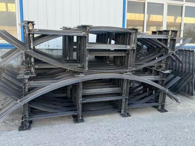 China Hot Dip Galvanized Stahlkonstruktion Plattform Unterstützung Elektrik Schrank auf der Unterseite des Windturms zu verkaufen