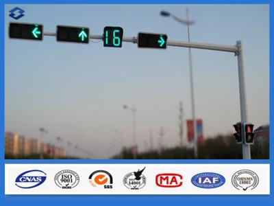 Chine L'immersion chaude de bras simple a galvanisé des feux de signalisation Polonais avec le matériel Q235 en acier à vendre