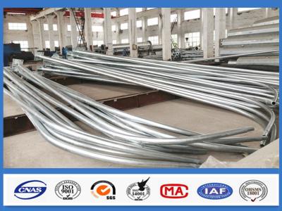 China Galvanisiertes heißes Bad Straßenlaterne-Stahl-Polen 12M Bending Single Arm zu verkaufen