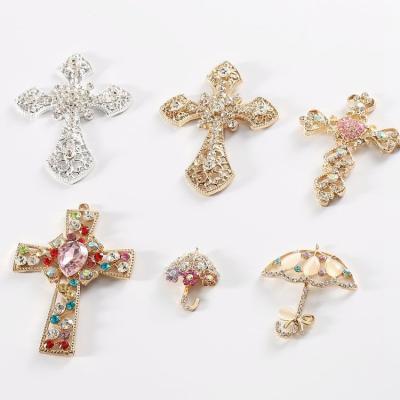 China Hot Sales Crystal Croc Charms Rhinestone Cross Clog Charm Clogs Decorations Luxury Accessories for Stylish Crocs for sale