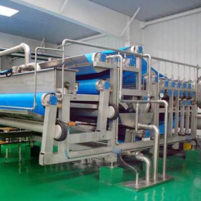 China NFC apple juice/apple puree production line with high juice rate including bottle/pouch/can packaging machines à venda