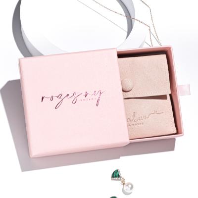 China Fashion Factory Recyclable White Jewelry Storage Box Jewelry Box Ring Earring Elegant Box With Ribbon for sale