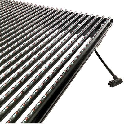 China Video / Text P31.25 Outdoor Wall LED Screen Rental LED Screen Panel Mesh for sale