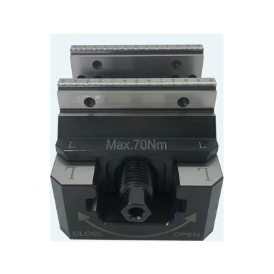 China Factory High Quality Self Centering Vise for 5 Axis CNC Machine Tools from China Suppliers for sale