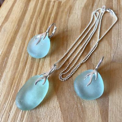 China Romantic Aqua Blue Sea Glass Pendant and Drop Earrings and Earring Blue Sea Glass Set with Sterling Silver Coral Shaped Bail for sale