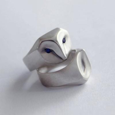 China Hiphop Owl Ring with Sapphire Eyes Barn Owl Jewelry Silver Blue Animal Owl for sale