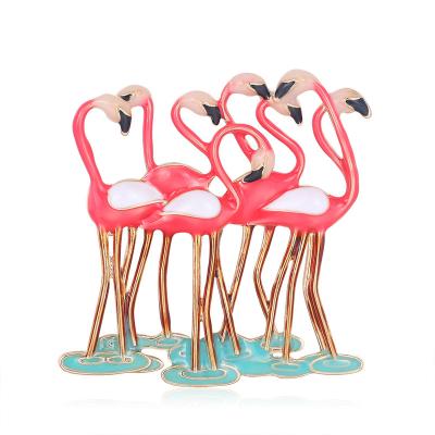 China Cute Flamingo Pin And Brooch Korea Cloth Decoration Hot Selling New Brooch Jewelry Enamel Pin And Brooch for sale