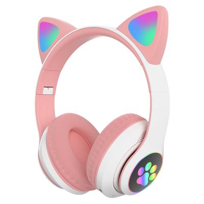 China 10m Lucky Cat Stereo Headphone Gaming Headphones foldable design with led lights Mic Wireless Headphones for sale