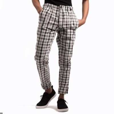 China Men's Fashion Anti-Wrinkle Casual Custom Black and White Check Trousers Slim Fit Cargo Pants Men Ankle-Fitting Twill Pants Men's Cargo Pants for sale