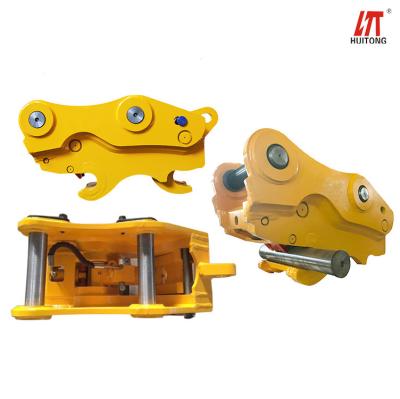 Cina HUITONG Nuovi accessori per escavatori manuale Quick Hitch Hot Sale Meccanico Accoppiatore a rilascio rapido per JS210 SH210 in vendita