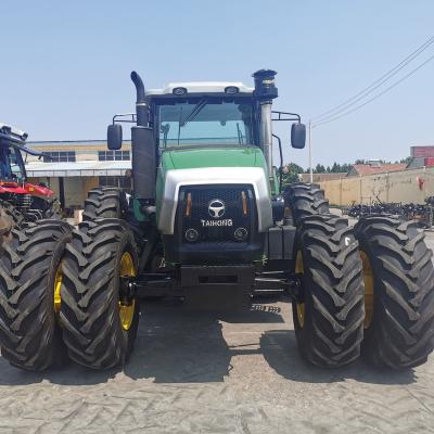 China Construction Material Shops China Tractor 220HP 240HP 260HP 4WD Machine Farm Tractor Compact Mini Tractor With Double Tires for sale