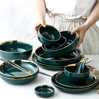 China Wholesale Green Edges Gold Luster Style Soft Bone China Tableware Viable Luxury Embossed Royal Dinner Sets Nordic Dinner Sets for sale