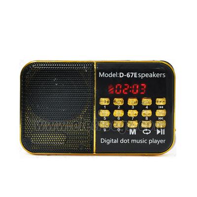 China Mini Digital LCD Display FM Radio D-67E Wireless Digital Portable Radio/USB/TF/FMMP3 Built-in 18650 Fm Battery With Cloth In Machine for sale