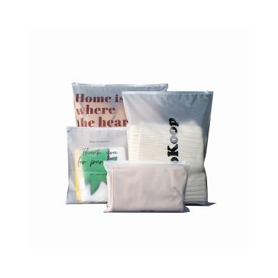 China Plastics factory direct sales of high quality clothing packaging bags for sale