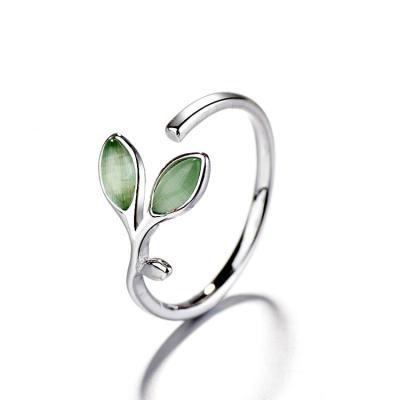 China 2019 New Arrival Stainless Steel Best Friend Girlfriend Gift Korean Style Leaf Silver Green Opal Stone Ring for sale