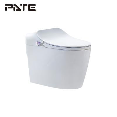 China Automatic Operation Best Beautiful Ceramic Gold Washdown Smart WC Luxury Toilet for sale