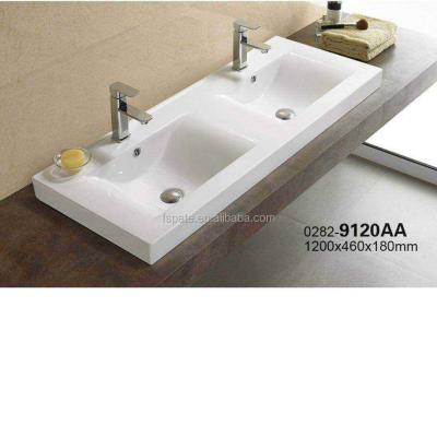 China Bacterial Resistance Ceramic Hand Wash Basin Bathroom Vanity Double Sink / Easy Clean Glaze PATE Square Shape for sale