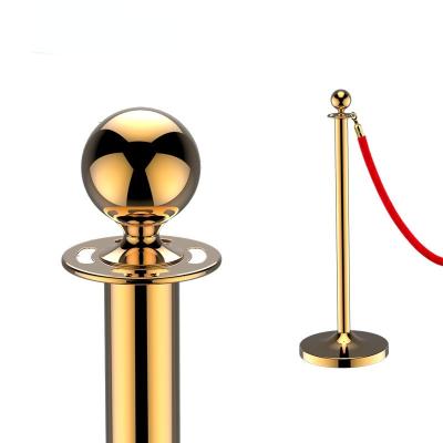 China Easily Assembled Custom Logo Red Carpet Rope Stanchion Fence Pole Price for sale