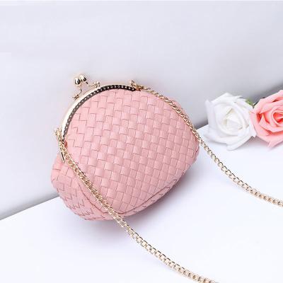 China 2021 carteras de bols femmes de muj mini small cross body bag coin purse fashion pu woven cute clutch bag for sale