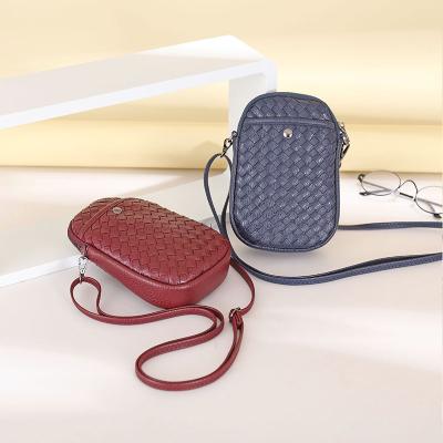 China 2021 Trendy Fashionable Women Cross - Body PU Cell Phone Purse Woven Mini Shoulder Bag for sale