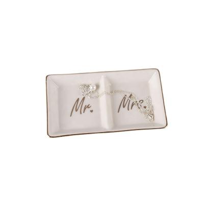 China Modern Mr. and Mrs. Ring Holder Style Ceramic Jewelry Display Dish Jewelry Tray Ceramic Ring Dish Decorative Trinket Dish for sale