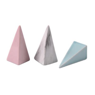 China Popular Ceramic Jewelry Ring Holder Ring Display Stand Fashion Cone Ring Holder Marble Cone Set Home Decor for sale