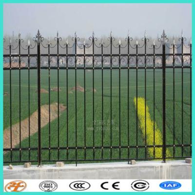 China Easily Assembled Free Standing Euro Style Iron Palisade Fence / Barrier Panel Hot Sale Wrought Iron for sale