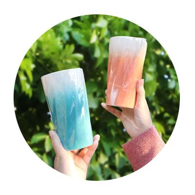 China Creative 11.8Oz Disposable Double Layer Heat Insulation Ceramic Cups With Silicone Lid Water Handheld Insulated Cup For Studuents for sale