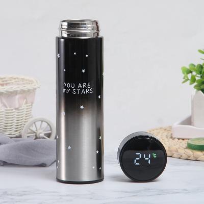 China Hot Intelligent Portable Temperature Display Water Bottle Stainless Steel Heat Insulation Temperature Bottle With Led Display for sale