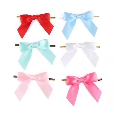 China Eco - Friendly Wholesale Tie A Ribbon Bow With Premade Wire , 3 Inch Candy Wrapper Decoration Satin Ribbon Pre - Tied Bow With Gold Twist for sale