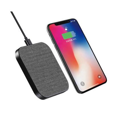 China 10w Qi Wireless Charger Alloy Cnc Technology Pad Mobile Aluminum Wirelesscharger Fast Charging Usb Cell Phone Wireless Charger for sale