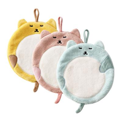 China Creative Wholesale Hot Viable Coral Fleece Panda Shape Hanging Kitchen Water Absorption Cloth SQ-7024 Thicken Cleaning Towel for sale