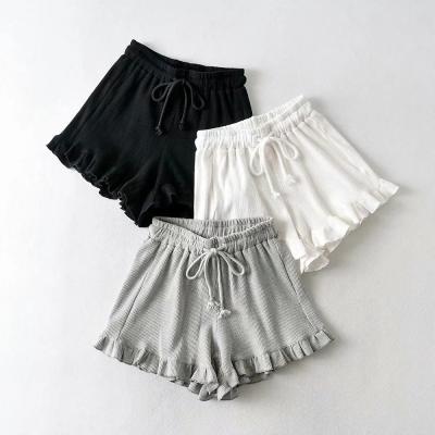 China B21231A Korea Fashion Breathable Women Shorts 2021 Casual Elastic Waist Cotton Ruffles Summer Shorts for sale