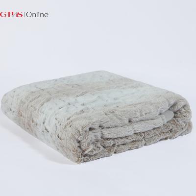 China Quality Control PV Fleece PORTABLE Strict Long Pile Faux Fur Plush Blanket for sale