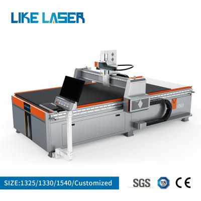 Chine Machine à gravure de timbre laser mini de 100W pour la décoration de feuilles d'acier inoxydable à vendre