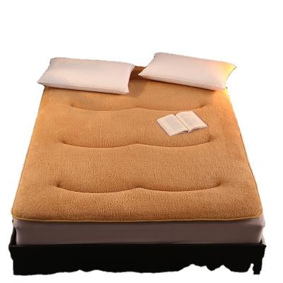 China Foldable Comfortable and Healthy Single Mattress Tatami Mats Folding Thick Flannel Double Mattress for sale