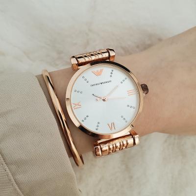 China Non-specific fashion luxury quartz watch for sale